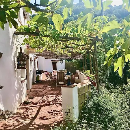 Nature Retreat In The Sierra Bermej Holiday home *